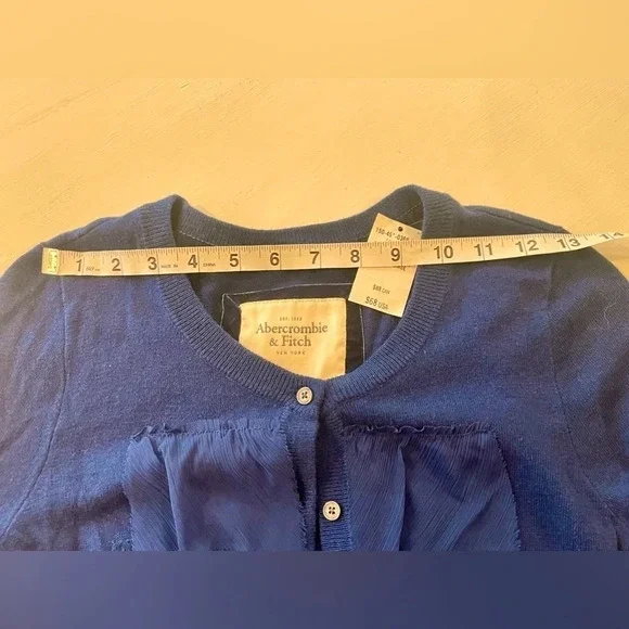Abercrombie & Fitch Women’s Blue Ruffled Detailed Long Sleeve Cardigan SZ L - Picture 8 of 11